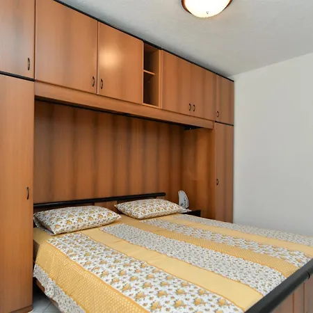 Apartmán Aleksandra 43 *