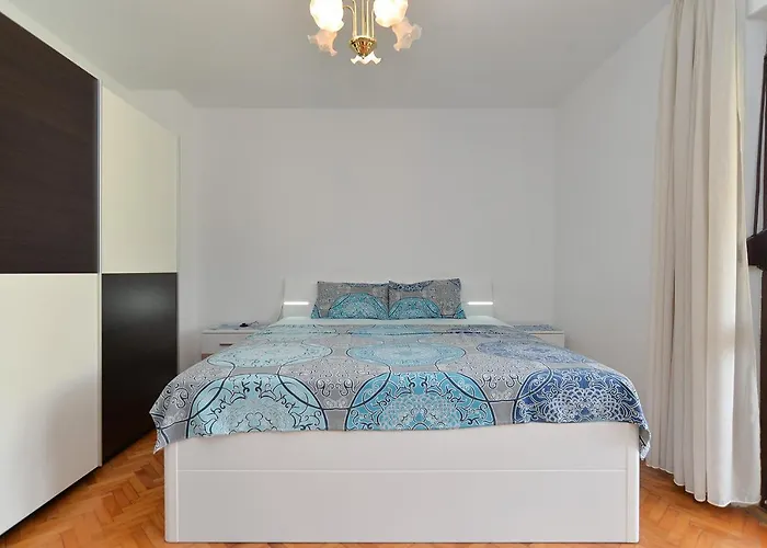 Aleksandra 43 Apartman Póla