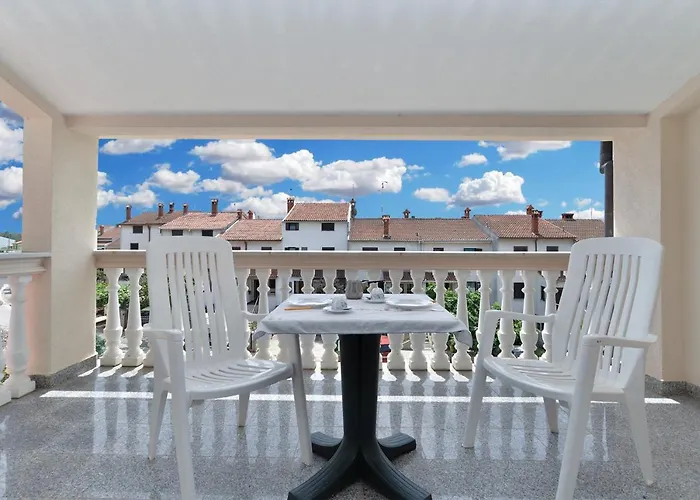 Aleksandra 43 * Póla