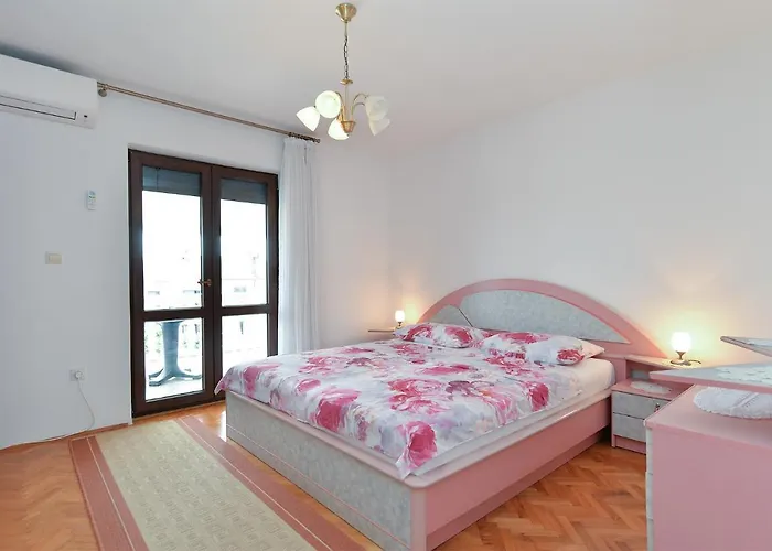 Apartman Aleksandra 43 Póla