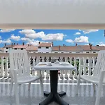 Aleksandra 43 * Pula